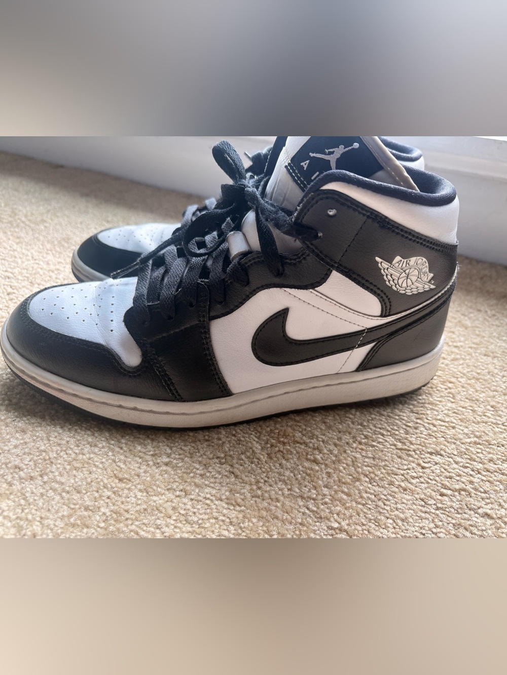Jordan  1’s Women’s size 10 Black and White High-Top